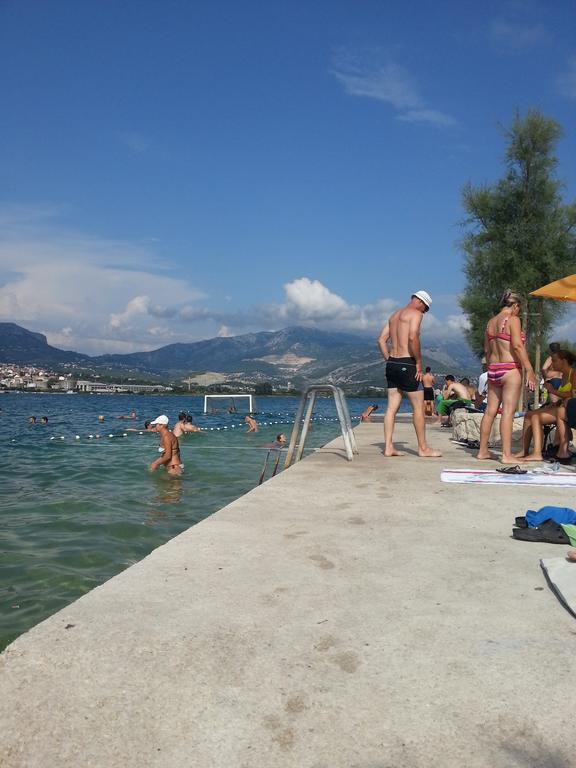 Apartments Mali Raj Vranjic Cameră foto