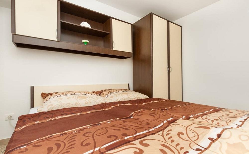 Apartments Mali Raj Vranjic Exterior foto