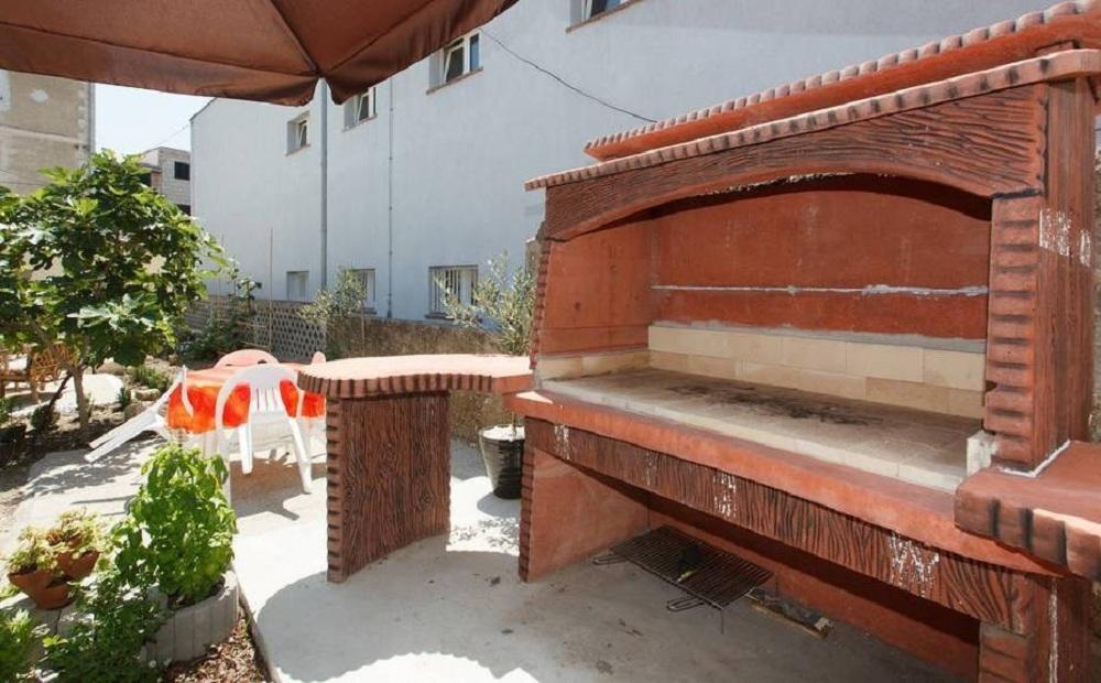 Apartments Mali Raj Vranjic Exterior foto