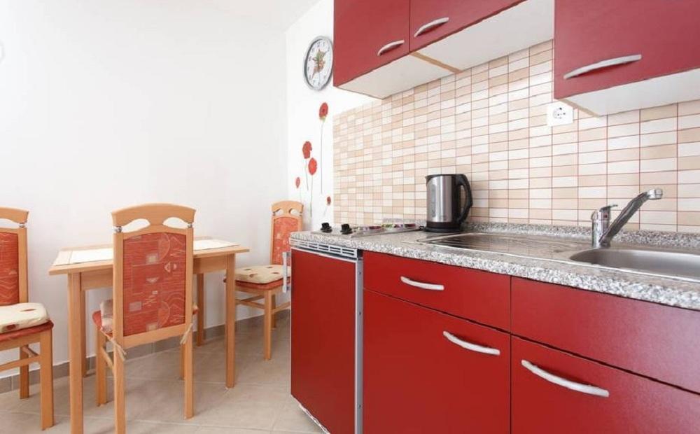 Apartments Mali Raj Vranjic Exterior foto